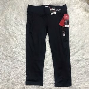 NWT fila Cropped Leggings Size Xs